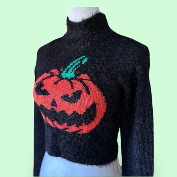 Dolls Kill Trickz N' Treatz Cut It Out Crop Sweater size XS NWT - Picture 3 of 8